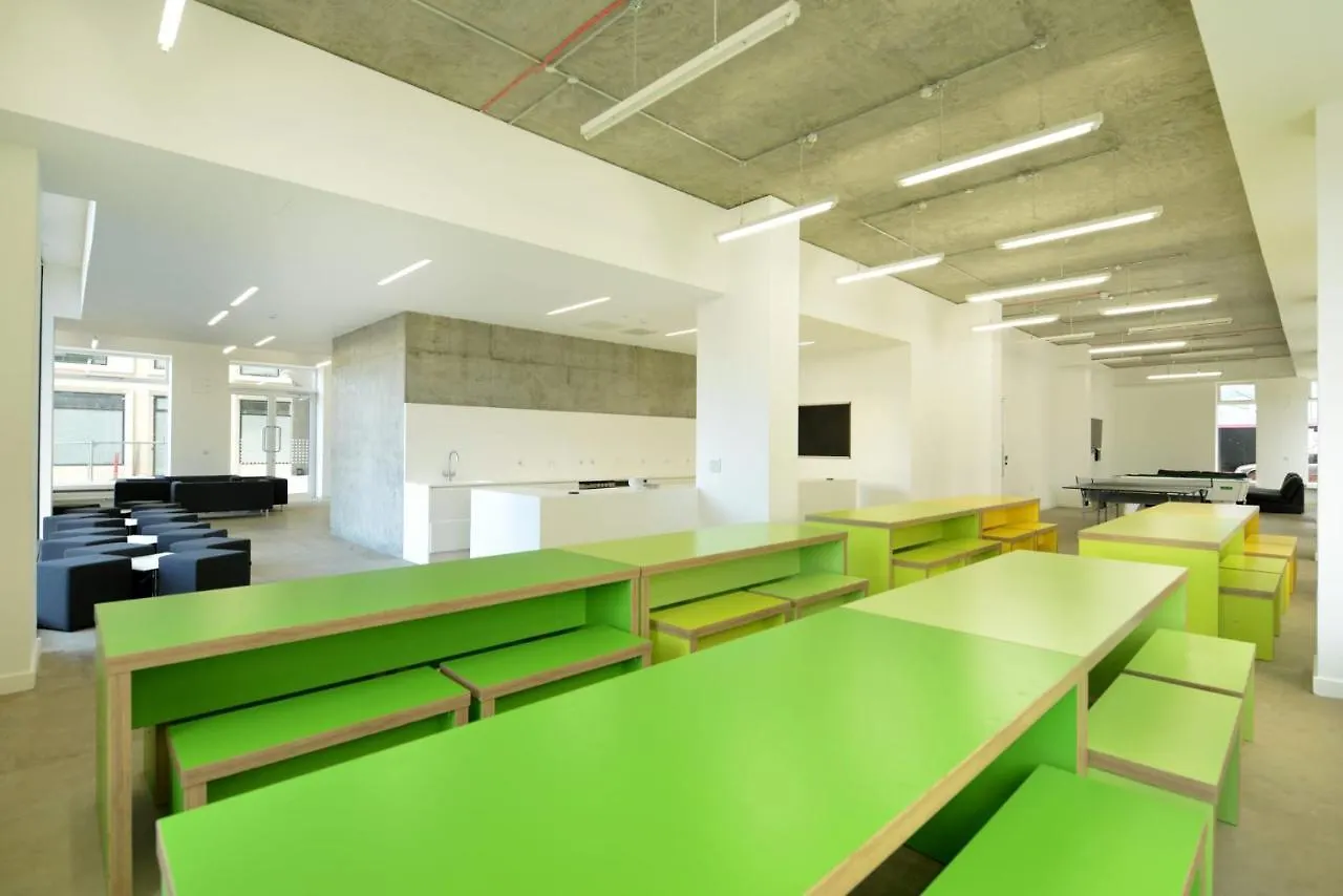 For Students Only Spacious Studio Apartments At Flinders House Located In London
