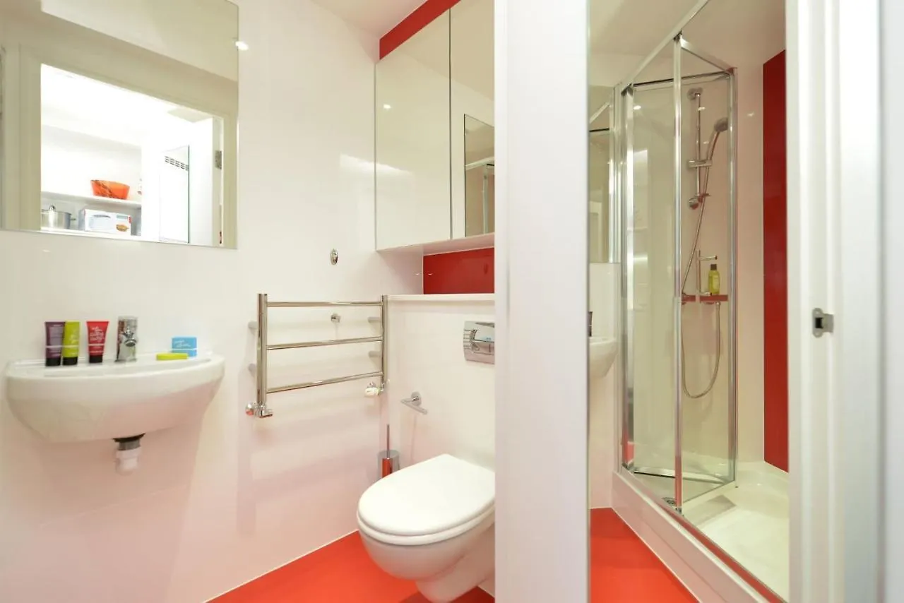 For Students Only Spacious Studio Apartments At Flinders House Located In London 0*,  United Kingdom